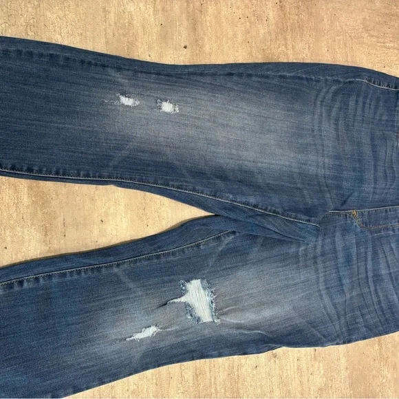 NWT Judy Blue Mid Rise Distressed Pull On Skinny Jeans - Picture 5 of 6